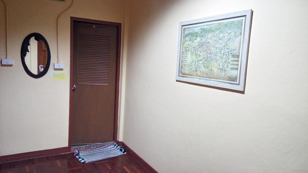 Pm Guesthouse Chiang Mai Esterno foto