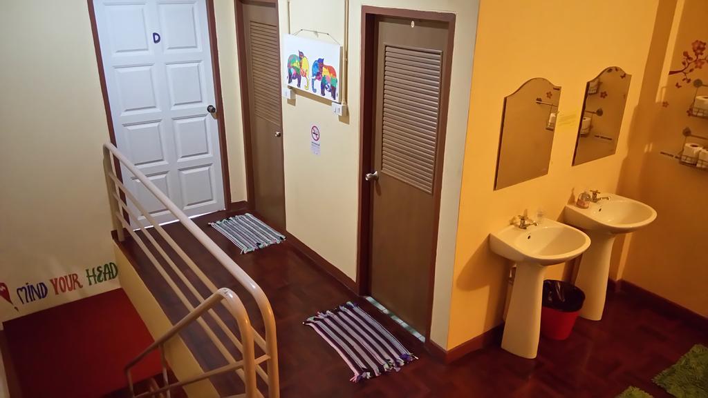 Pm Guesthouse Chiang Mai Esterno foto