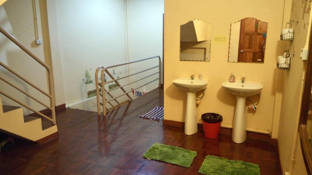 Pm Guesthouse Chiang Mai Esterno foto
